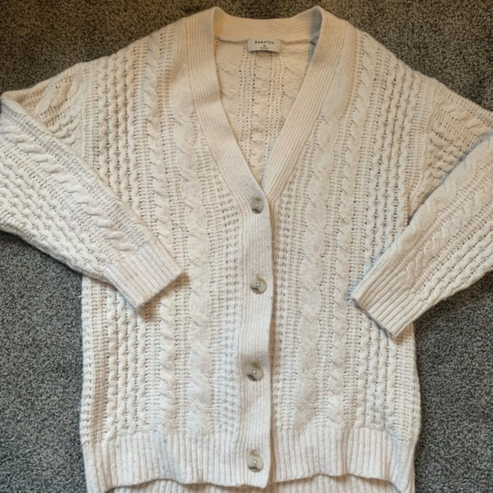 Aritzia Babaton Knit Cardigan